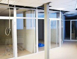  Торгово-офисный центр из сэндвич-панелей, построенная компанией Альянс -  Торгово-офисный центр,  Торгово-офисный центр из сэндвич панелей